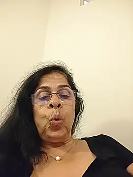 NakedMILFx Live XXX-Chat