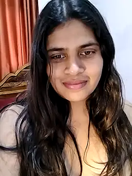 Shakeera1 Show in webcam