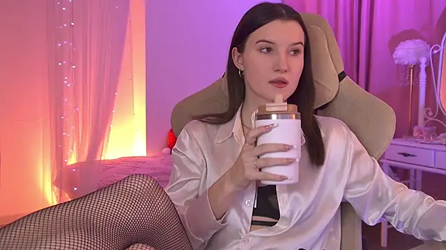 AgataWillis: онлайн-секс-чат