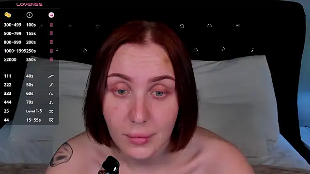 LianaFord's Live XXX Chat