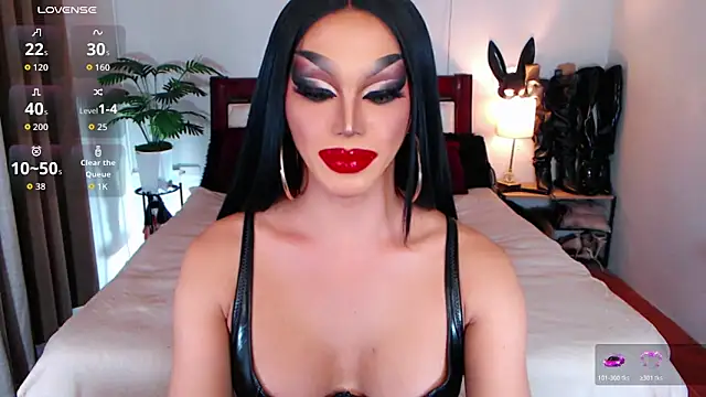 Chat XXX en directo de xQueenElektrax
