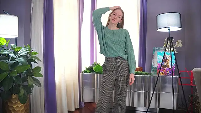 KellyHeare Show in webcam