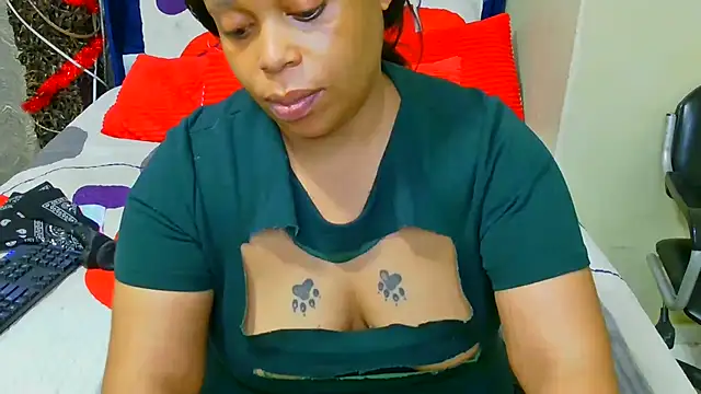 Chat XXX ao vivo de THESHORTQUEEN