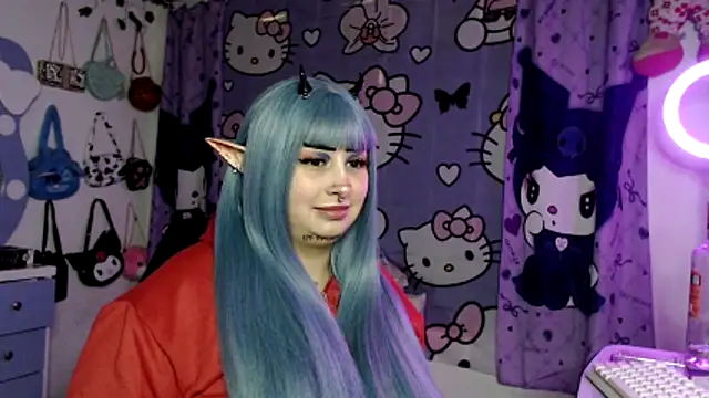 lussyevans24 现场XXX聊天