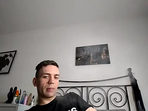 nickdtr23 Chat XXX live