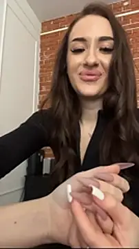 Chatroom XXX en direct de Luna_Olsen