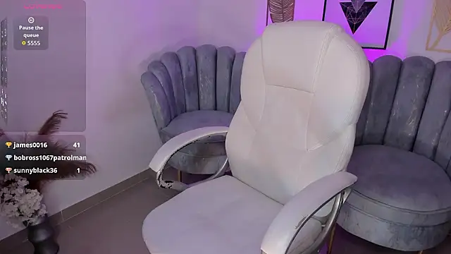 Czat XXX na żywo – zharaa_fox