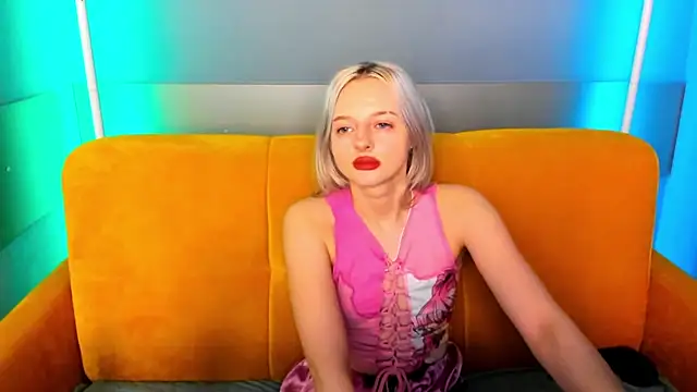 Chatroom XXX en direct de AlessaKiss