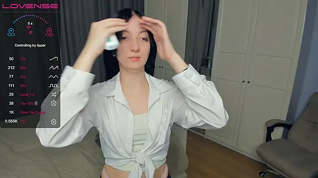 RoxanneComisky live XXX chat