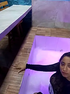 Chat XXX ao vivo de hotpocahontas26