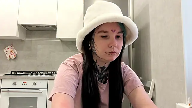 Chat +18 de HighelikeGirl ao vivo