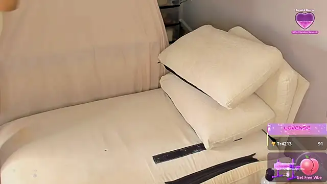 Chat +18 de CarmenCash__ ao vivo