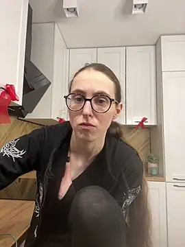 XXX chat uživo modela MartiniiSelenna