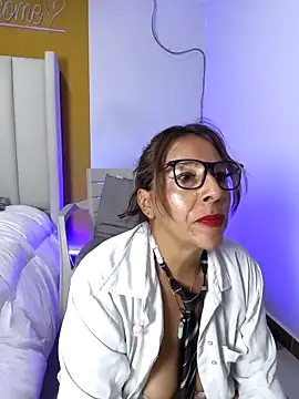 Rubi424のライブXXXチャット