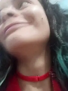 Ariasmithog élő XXX-chatje