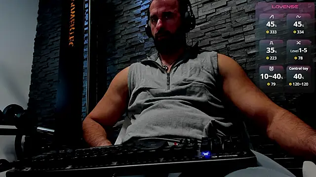 Chat XXX en directo de David_Big_Daddy