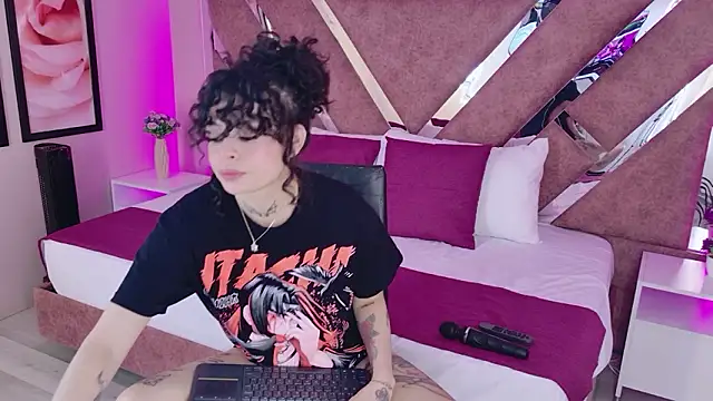 KatherineGomez live XXX chat