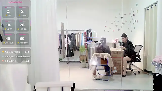 yangyang-777 élő XXX-chatje