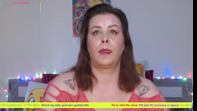 _Mmmoonlight_ élő XXX-chatje