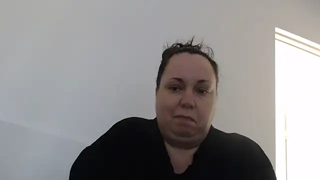 WendyRhoades Adlı Modelin Canlı XXX Sohbeti