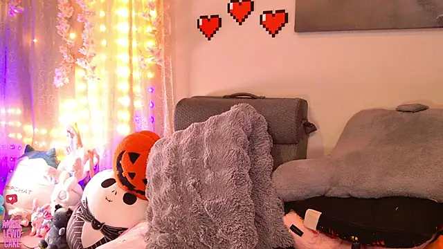 Sembang XXX Secara Langsung Angel-Lewd-Cake