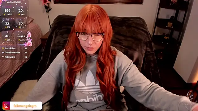 Fallengangel's Live XXX Chat