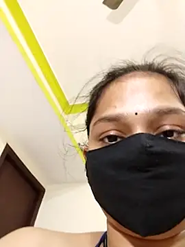 Priyanka_30's Webcam Show