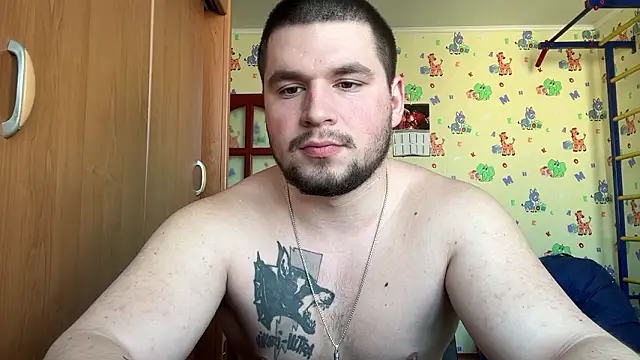 chiraq1945 Adlı Modelin Canlı XXX Sohbeti