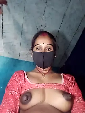 Nandani-758 在線直播表演