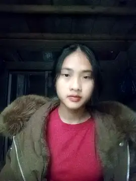 Hoa-tuylip 网络视讯表演