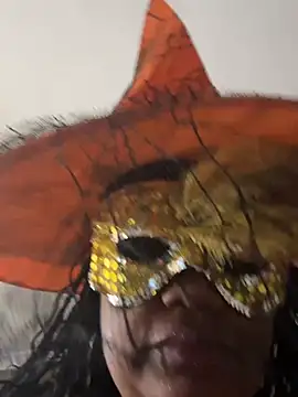 Blackcherryslut 现场XXX聊天