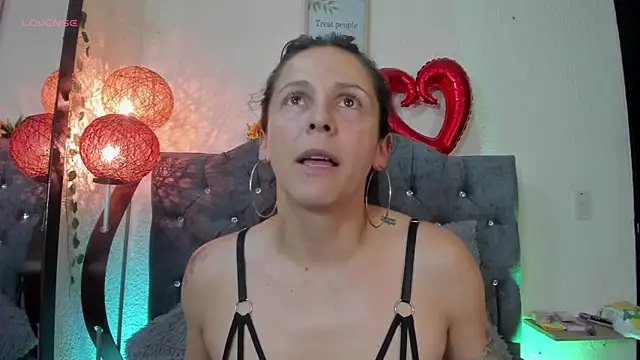 daenerys_11 라이브 XXX 채팅