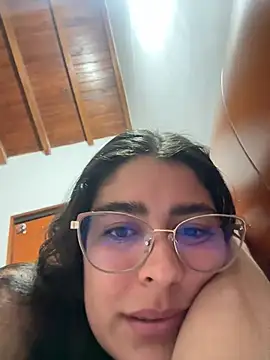 _Niah_: онлайн-секс-чат