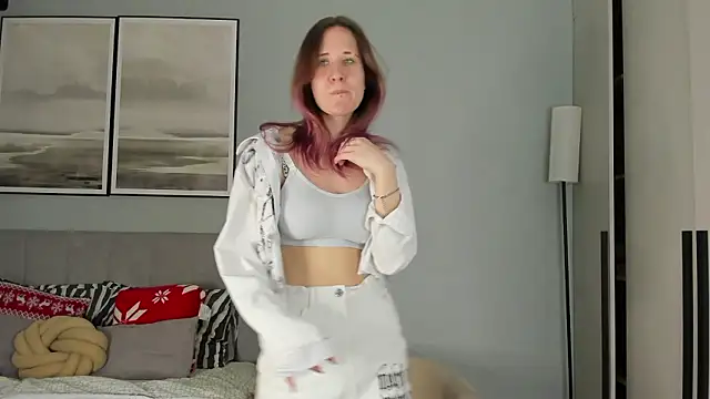 Chatroom XXX en direct de CathernBaille