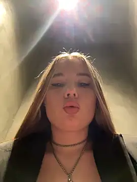 VineraSweet Live XXX-chat