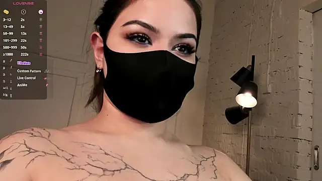 Dark_Moni Live XXX-Chat