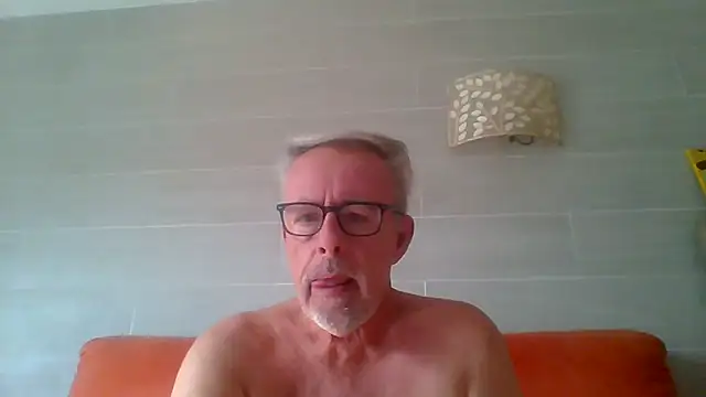 tuggy59's Live XXX Chat