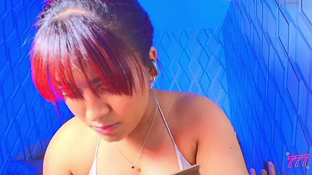 NicolleTaylor Live XXX-Chat