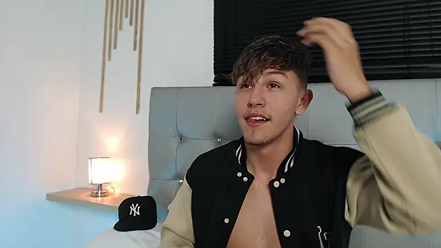 Вебкам-шоу johnny_blake_