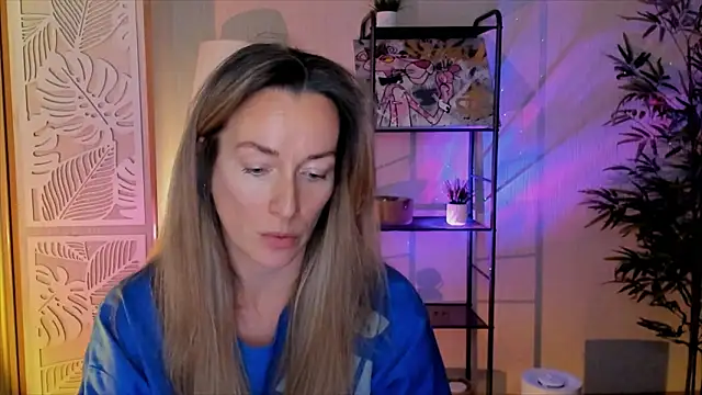 Онлайн чат XXX RebeccaMartinez