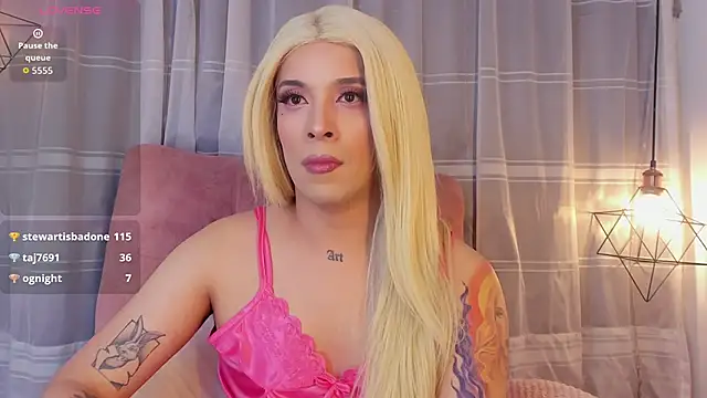 Chat +18 de Nyx__Blackwood ao vivo