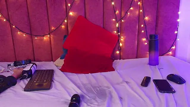 Chat XXX en directo de RominaaReyes