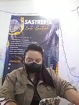 MyhixelAdanMhanzy Chat XXX in diretta