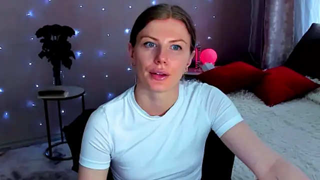 JinnaGreat's Live XXX Chat