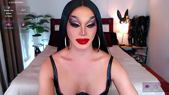 Chat XXX en directo de xQueenElektrax
