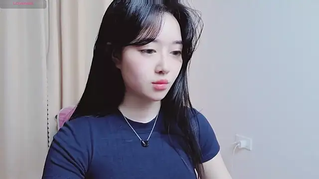 دردشة Miu-999 الجنسية المباشرة