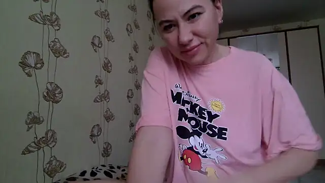 Varivela élő XXX-chatje