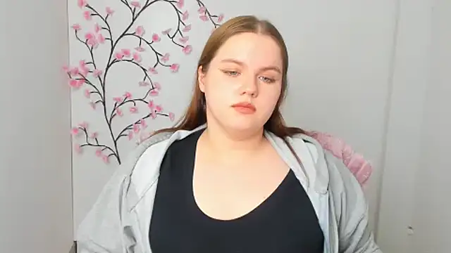 XXX chat uživo modela Kitty_Mia_Kitty