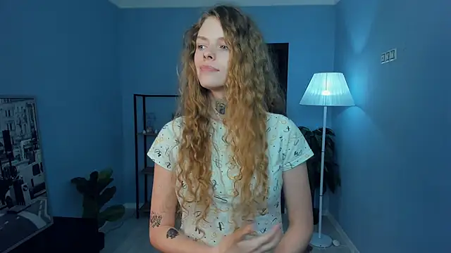 RayaNenlia live XXX chat