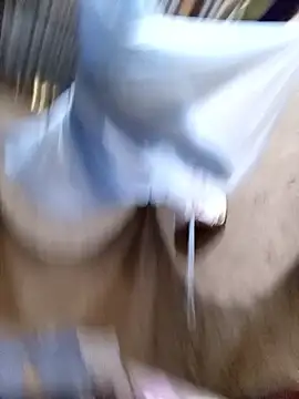 pretty_prickle's Webcam Show